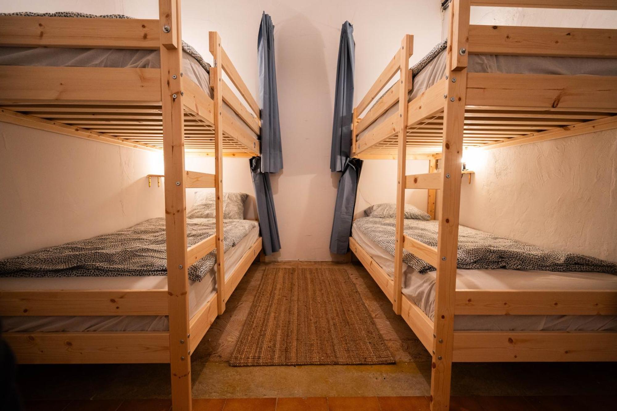 Dona Rose Surf Hostel Las Palmas de Gran Canaria Exteriör bild