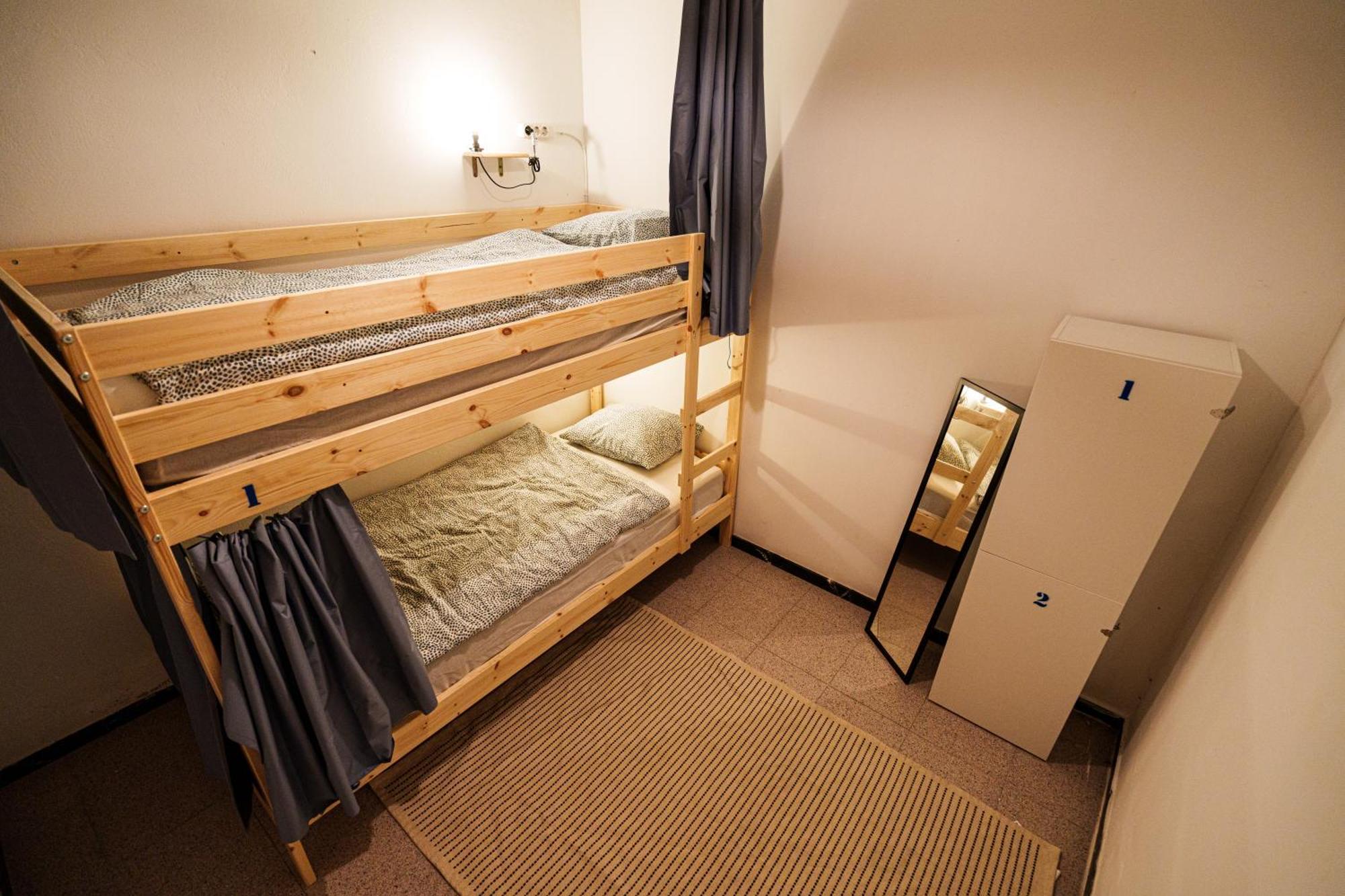 Dona Rose Surf Hostel Las Palmas de Gran Canaria Rum bild