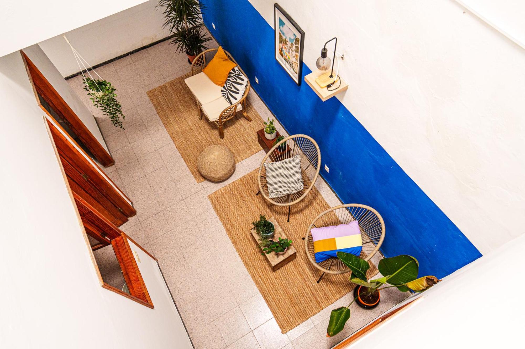 Dona Rose Surf Hostel Las Palmas de Gran Canaria Exteriör bild